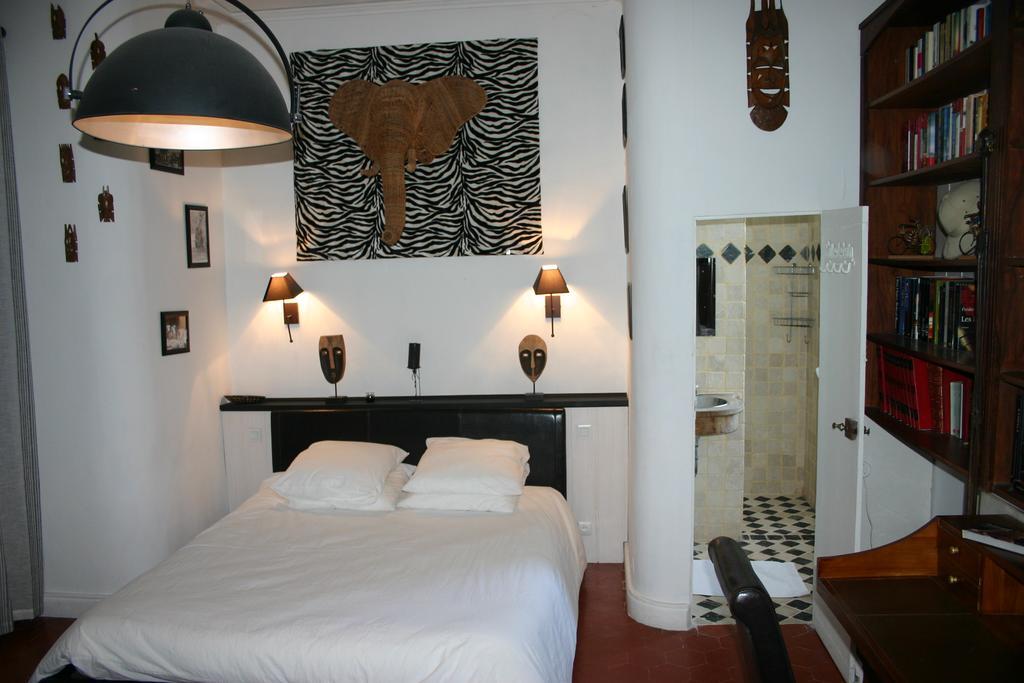 Les Routes Du Monde Bed and Breakfast Saint-Geniès-de-Comolas Pokój zdjęcie