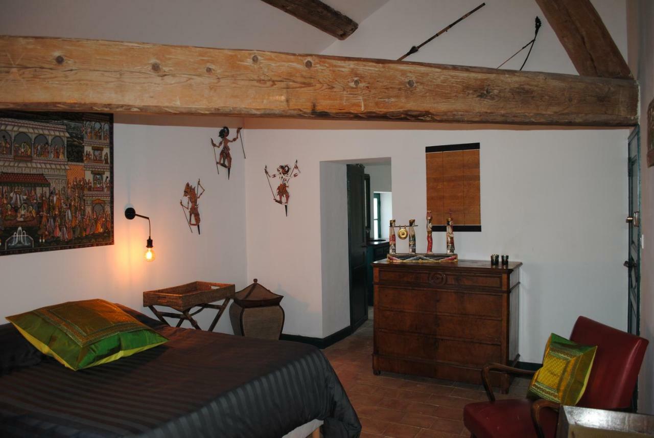 Les Routes Du Monde Bed and Breakfast Saint-Geniès-de-Comolas Zewnętrze zdjęcie